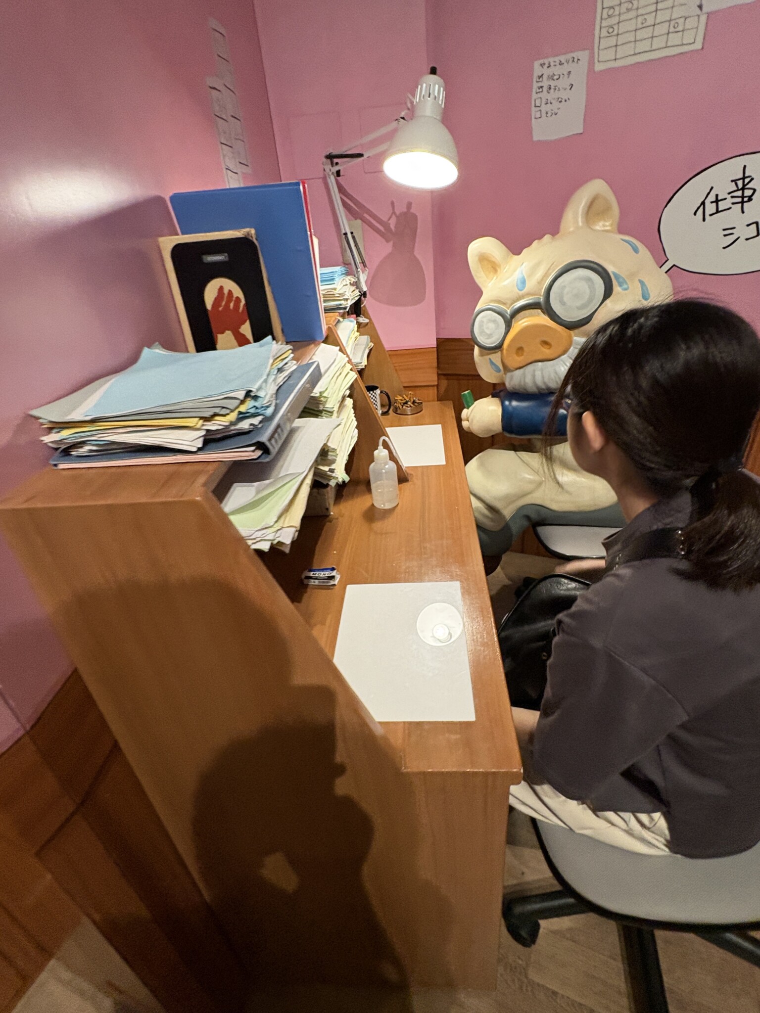 仕事机をイメージした展示