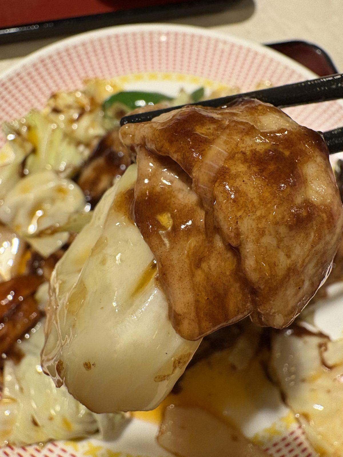 回鍋肉の豚バラ肉とキャベツ